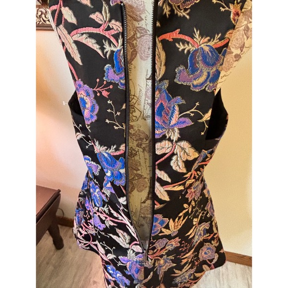 Black Floral Brocade Fit Flare V Neck Sleeveless Dress Size 12 whimsigoth - Picture 10 of 11